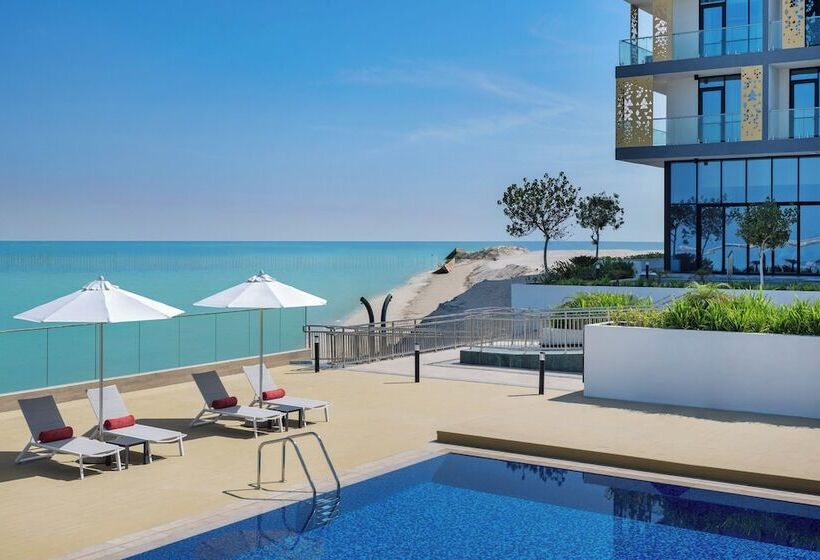 Beach Bay Hotel Mirfa