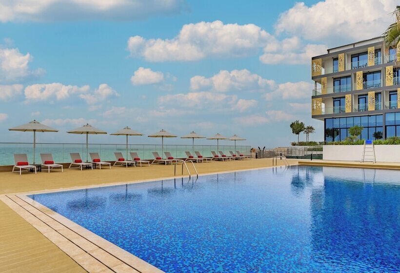 Beach Bay Hotel Mirfa