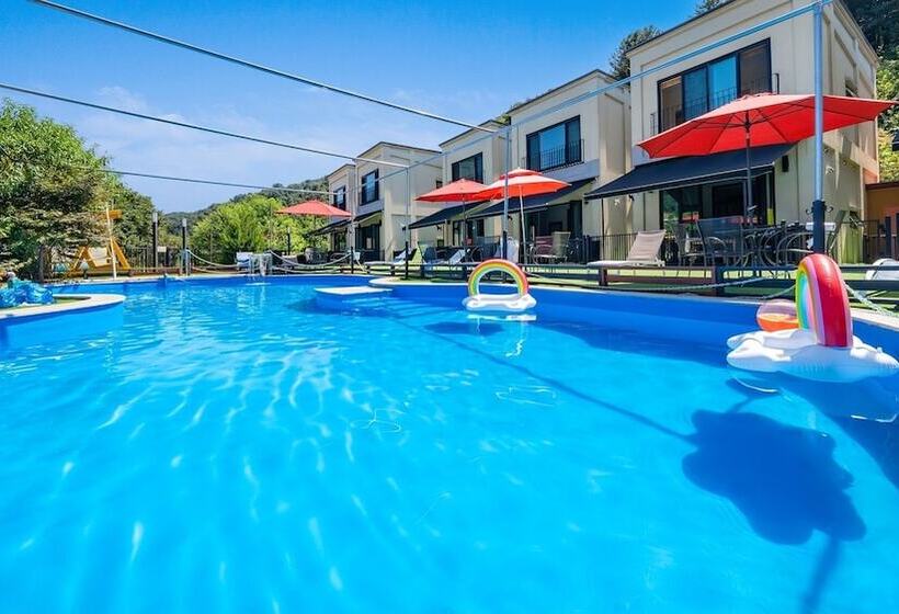 Pensió Gapyeong Belleuangjyu Aegyeonpensyeon