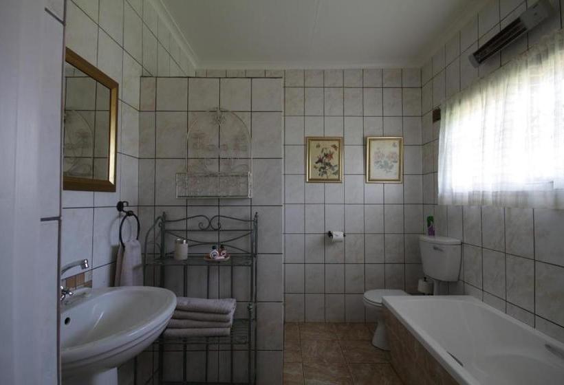 צימר Farmhouse Lodge