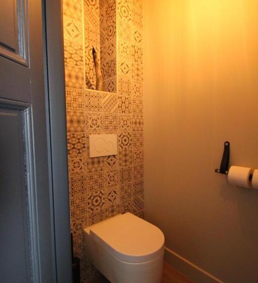 민박 Het Spoorhuis Uithoorn