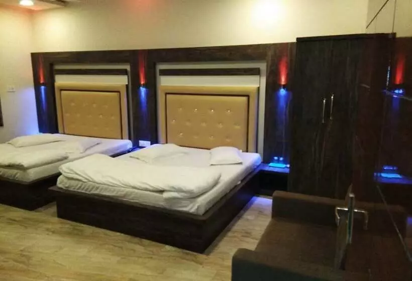 ホテル Bani Hashim