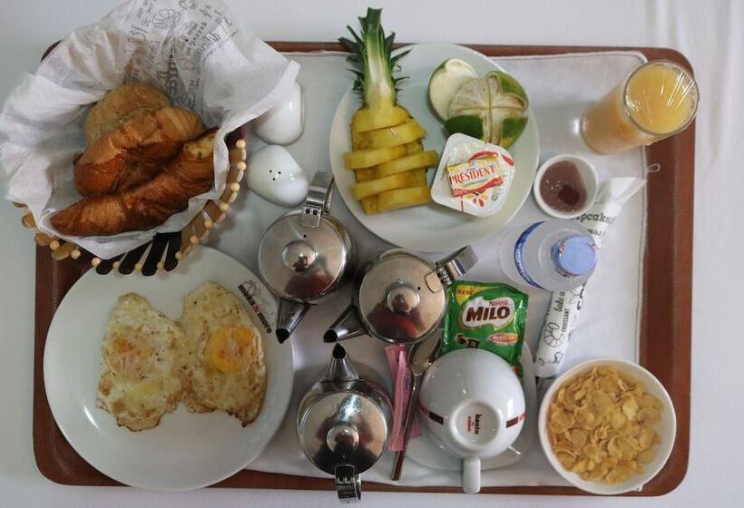 هتل Freeman Hôtel