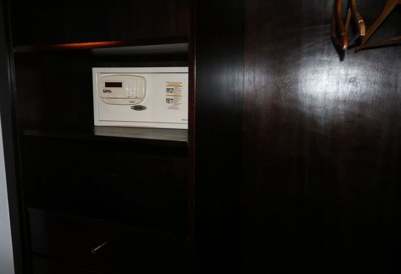 هتل Freeman Hôtel