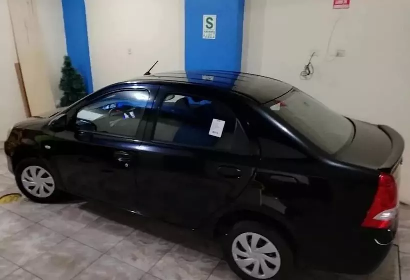ホテル Hospedaje Central Piura