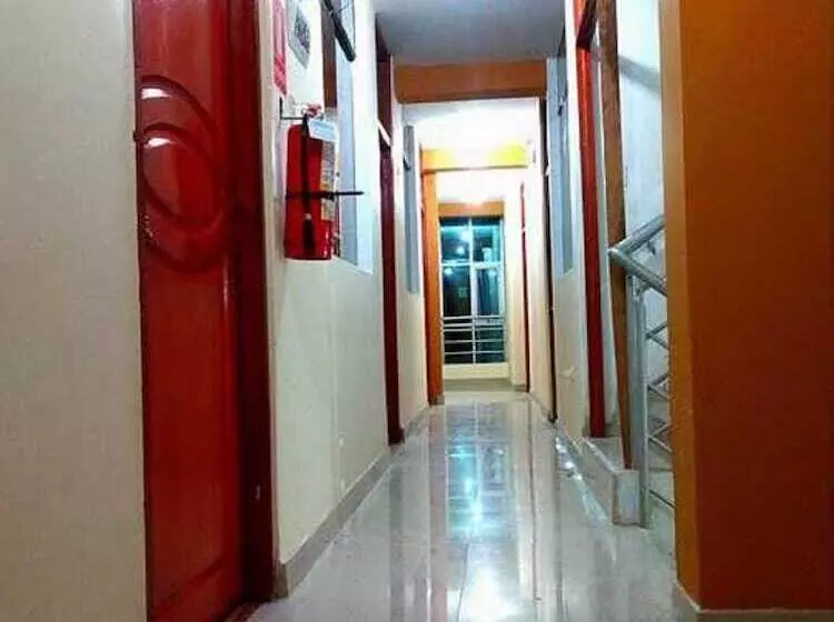 ホテル Hospedaje Central Piura