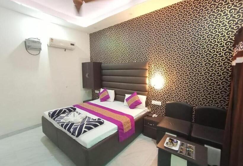 בית מלון כפרי Jai Surya