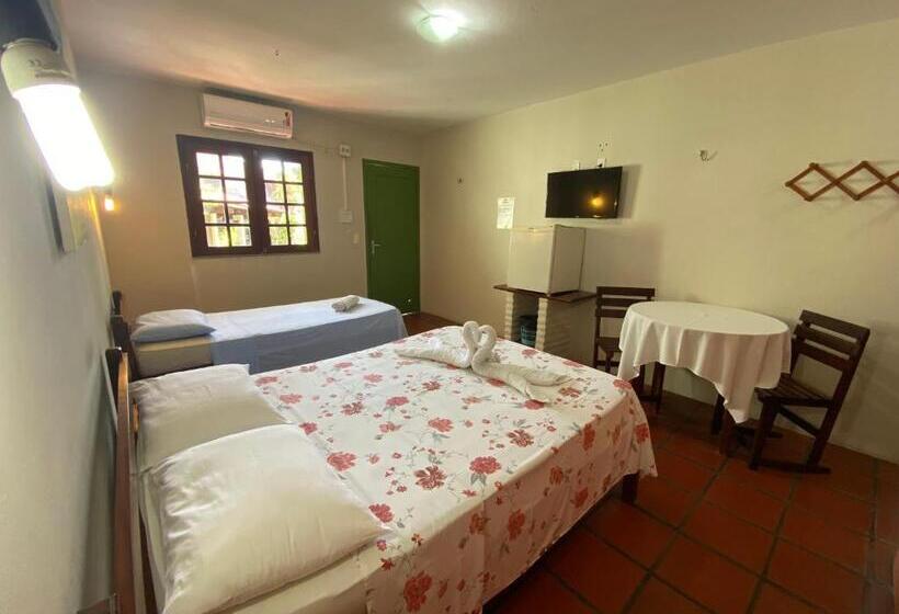 ホテル Pousada Isca Do Sol