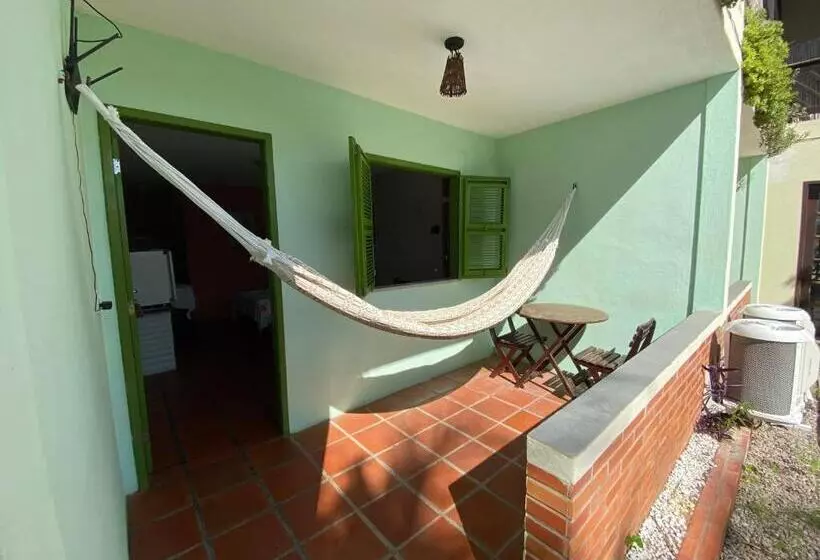 ホテル Pousada Isca Do Sol