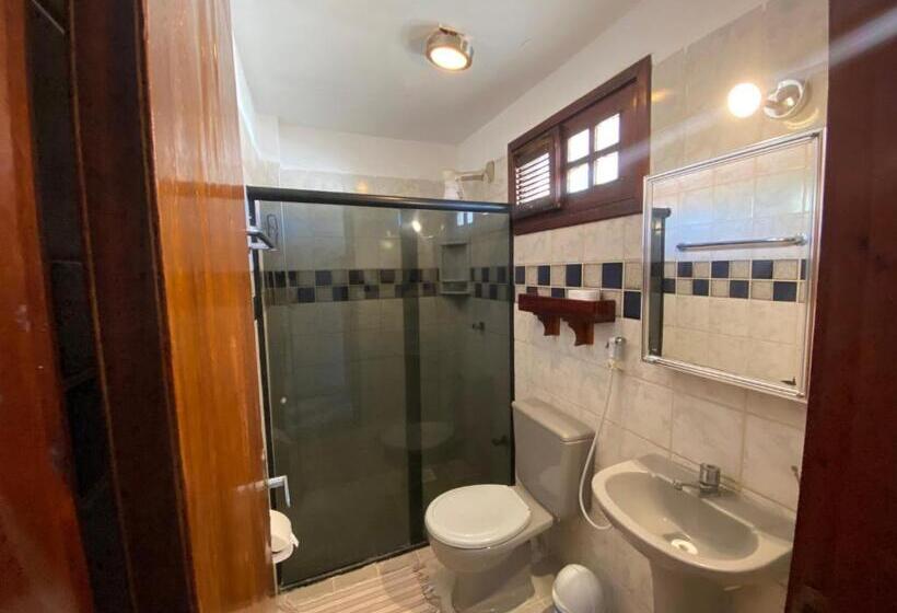 ホテル Pousada Isca Do Sol