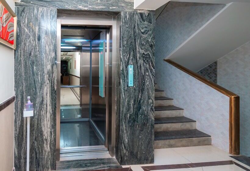 Hotel Treebo Laaiba Residency