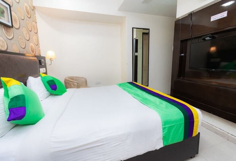 Hotel Treebo Laaiba Residency