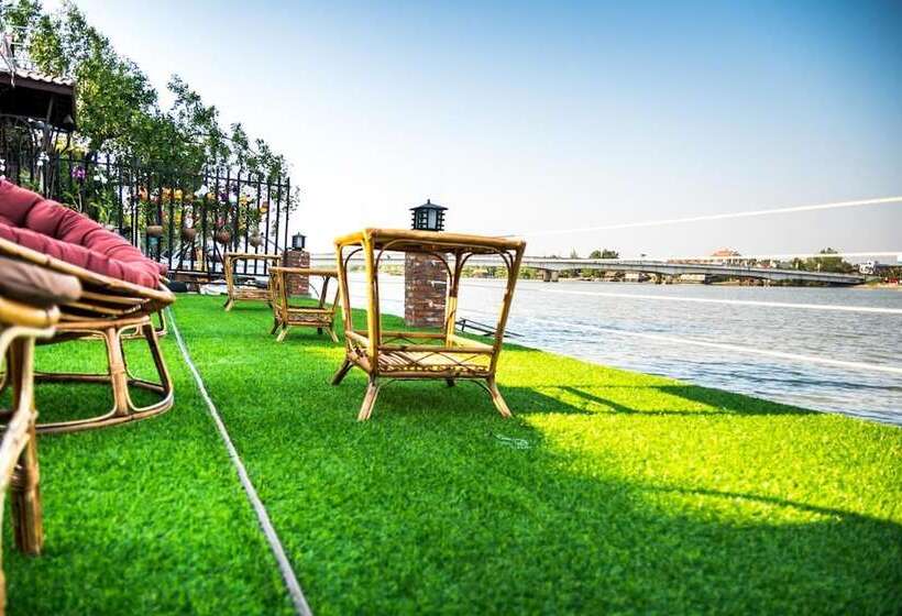 فندق Vimean Riverside Boutique