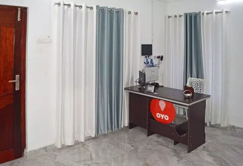 Oyo 10180 Hotel Value