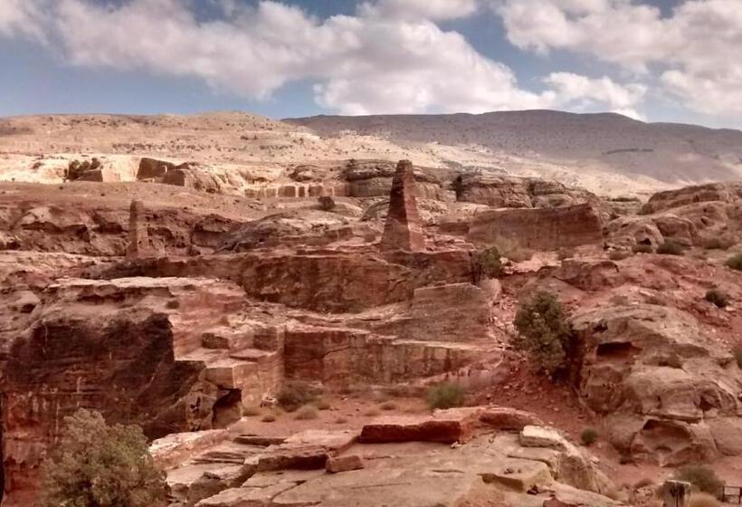 Petra Bedouin Bed And Breakfast