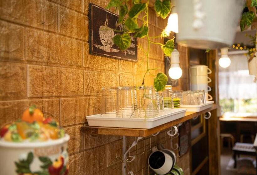 호스텔 Escape Backpackers Kk