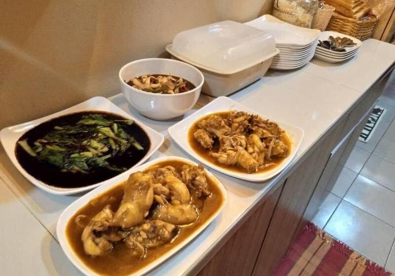 호스텔 Escape Backpackers Kk