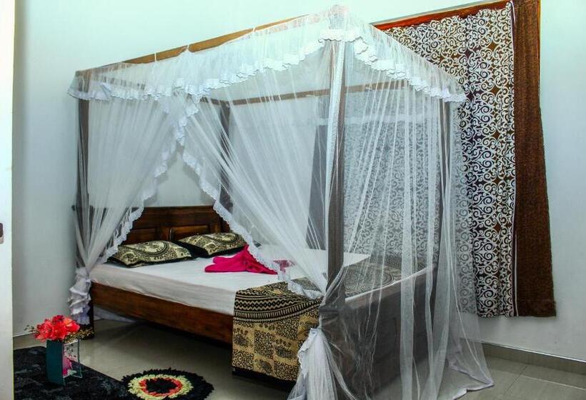 Bed and Breakfast Ever Glow Guest Mirissa