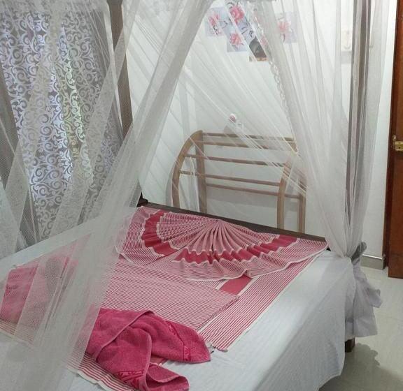 Bed and Breakfast Ever Glow Guest Mirissa