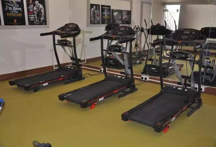 هتل Fort Continental