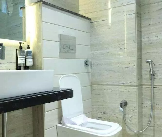 Hotelli Kumkum Palace