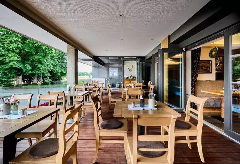 Hotelli Landgasthof Wurm