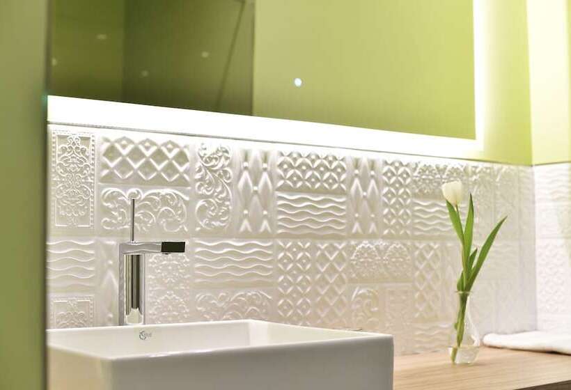 酒店 Moments Boutique