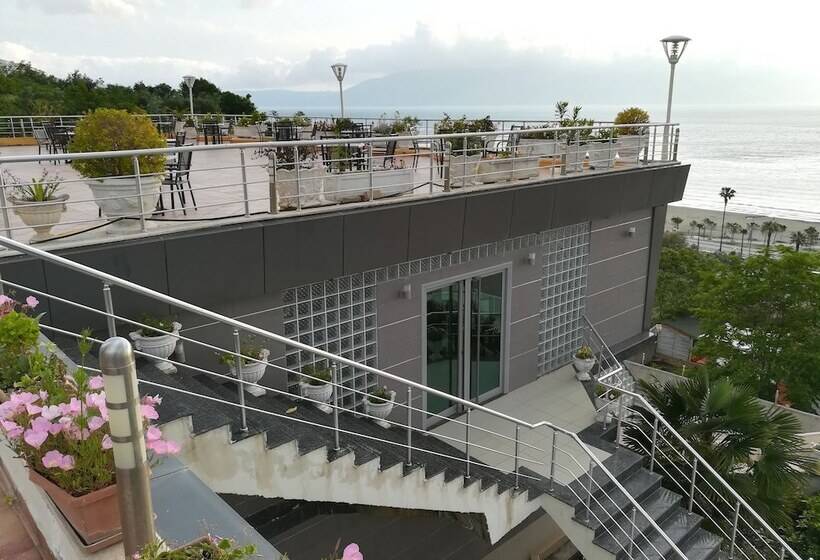 فندق Monte Carlo