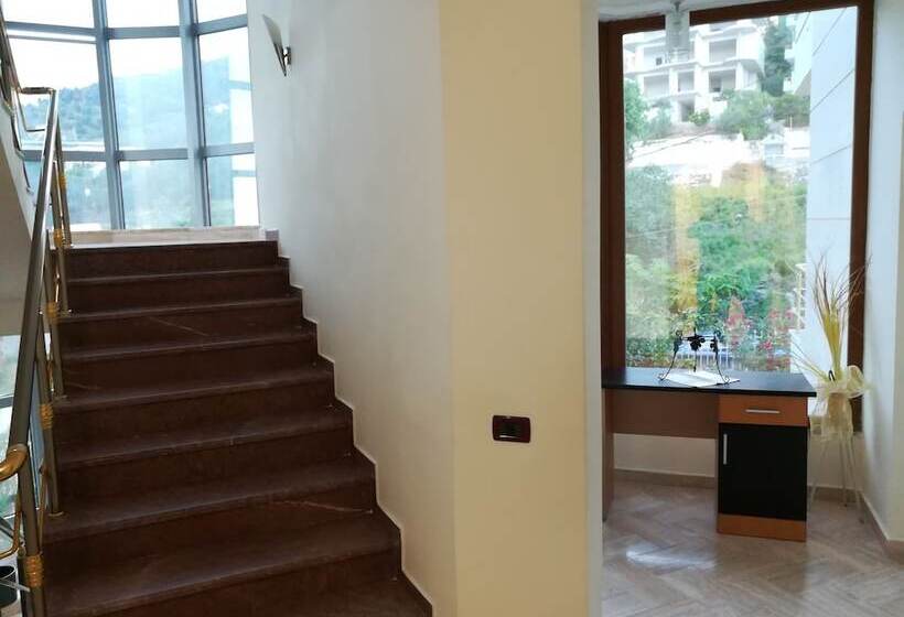 فندق Monte Carlo