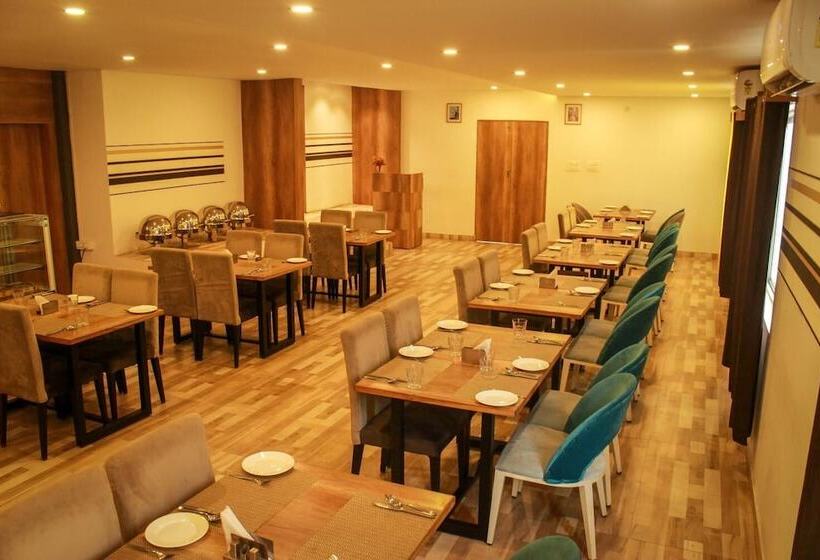 Hotelli Rest Inn Skr A Petrichor