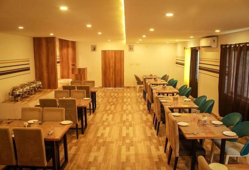 Hotelli Rest Inn Skr A Petrichor