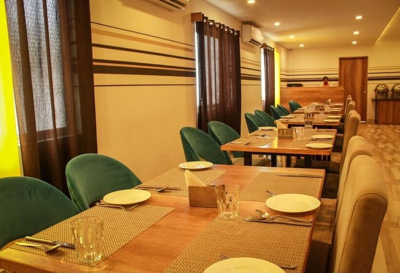 Hotelli Rest Inn Skr A Petrichor