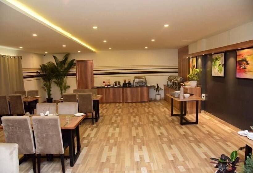 Hotelli Rest Inn Skr A Petrichor