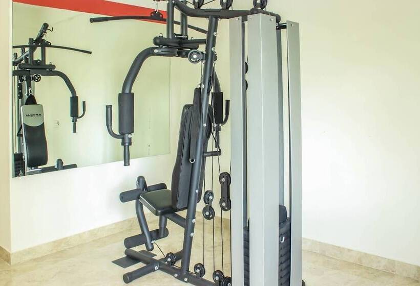 Hotelli Rest Inn Skr A Petrichor