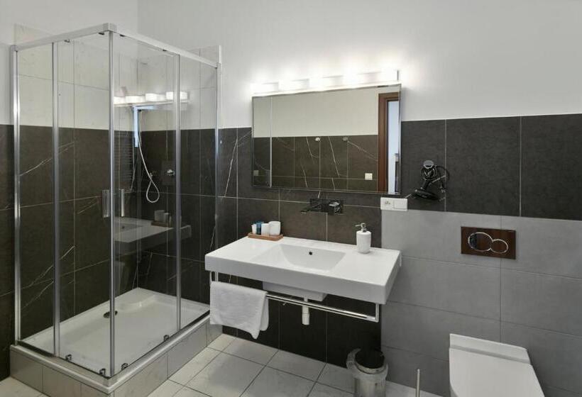 Hotel River View Apartments