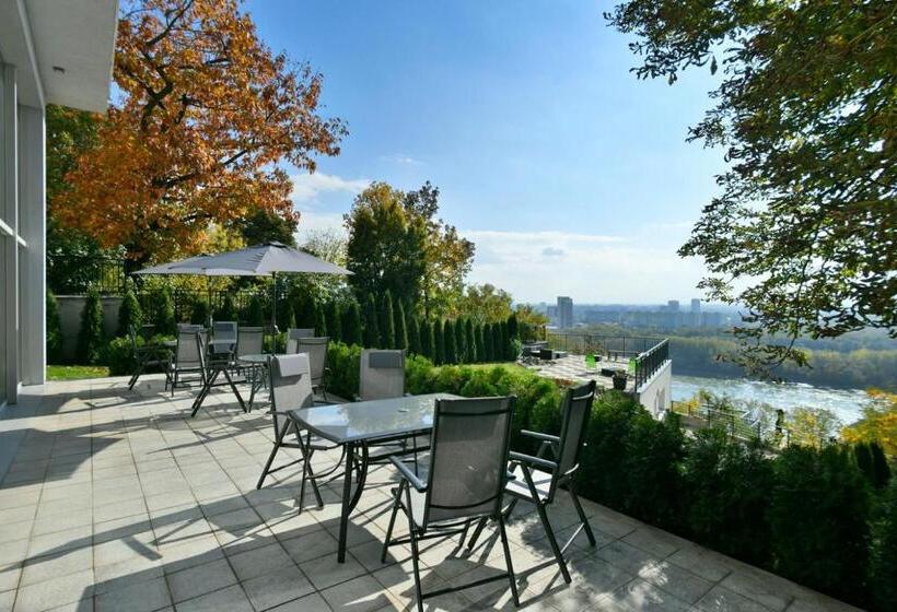 Hotel River View Apartments