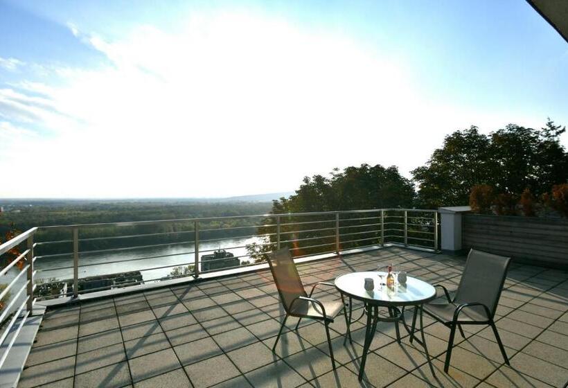 Hotel River View Apartments