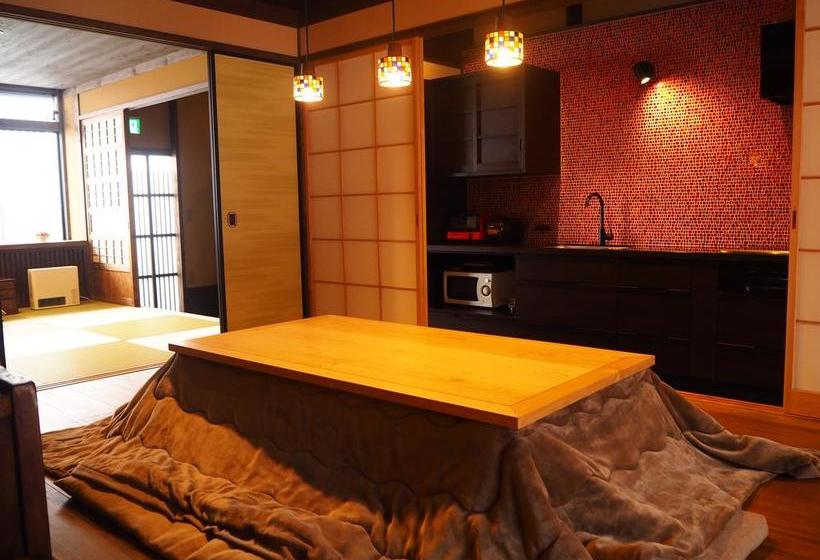 Izayoi  Private Kyomachiya Ryokan