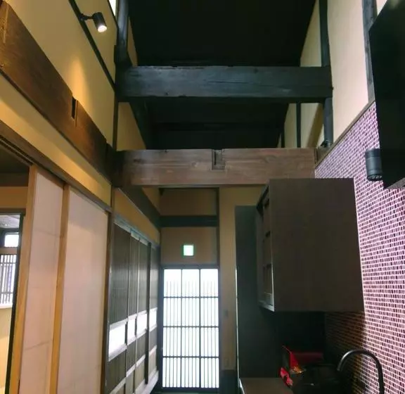 Izayoi Private Kyomachiya Ryokan
