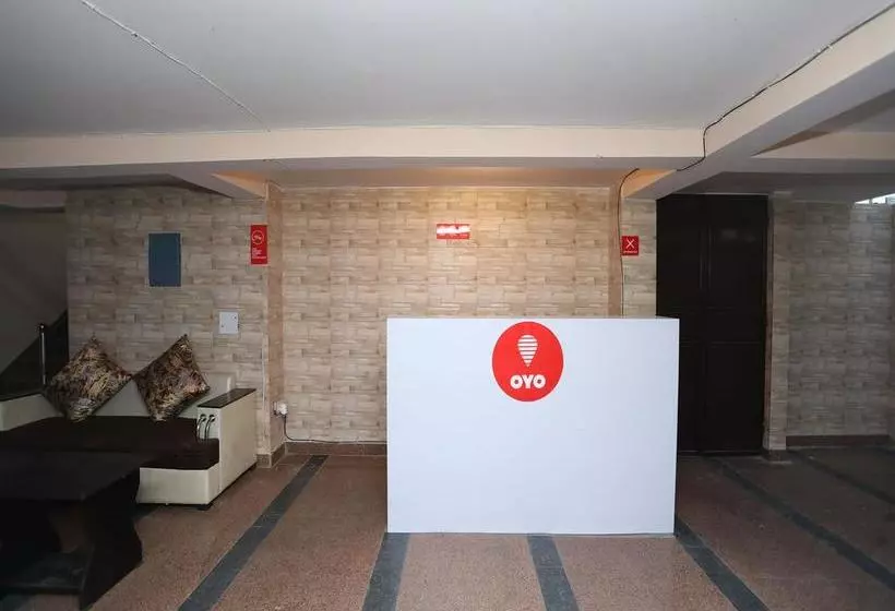 Oyo 10960 Hotel Royal India