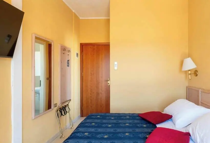 ホテル Hotiday Room Collection   Alassio Centro