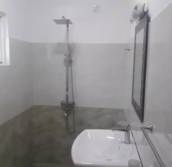 تختخواب و صبحانه Villa 67