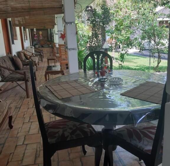 مبيت وإفطار Villa 67