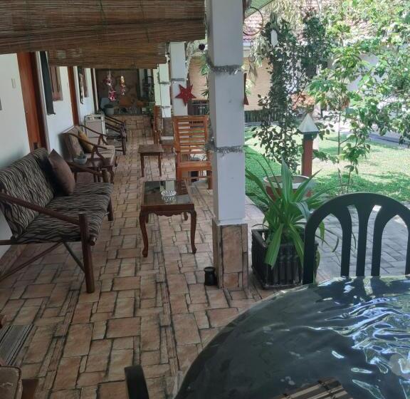 مبيت وإفطار Villa 67