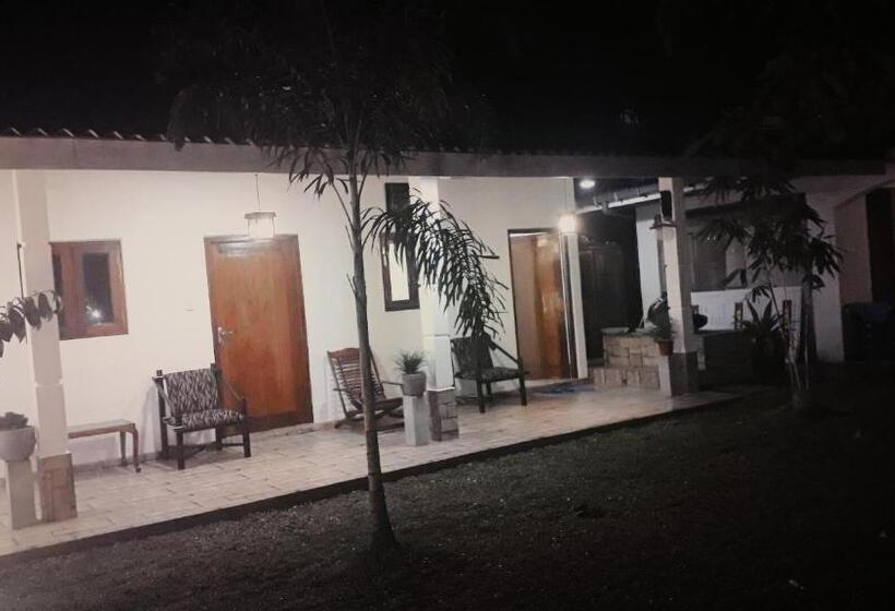 مبيت وإفطار Villa 67