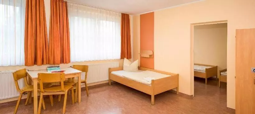 Djh Jugendherberge Dresden   Jugendgästehaus