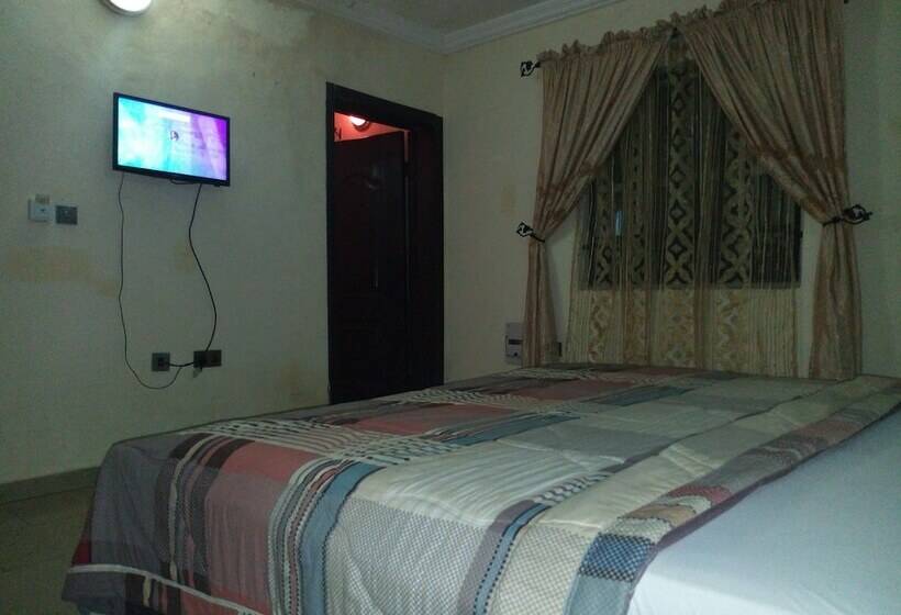 Akma Signature Hotel & Suites