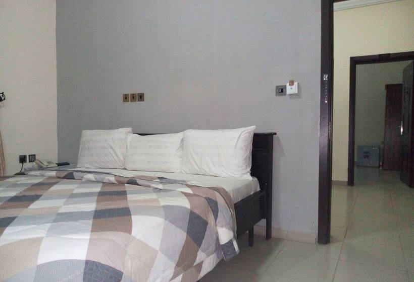 Akma Signature Hotel & Suites