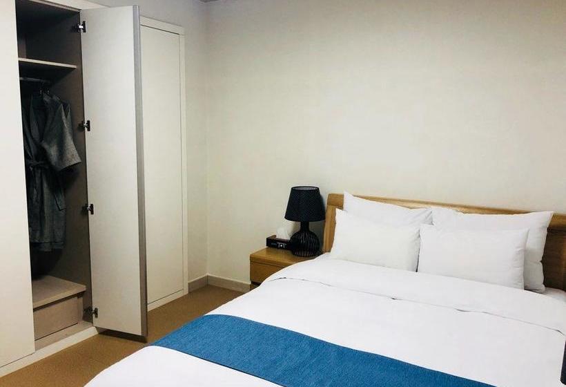 Hotell Joy Near Camp Humphres