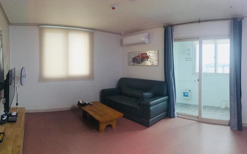 Hotell Joy Near Camp Humphres